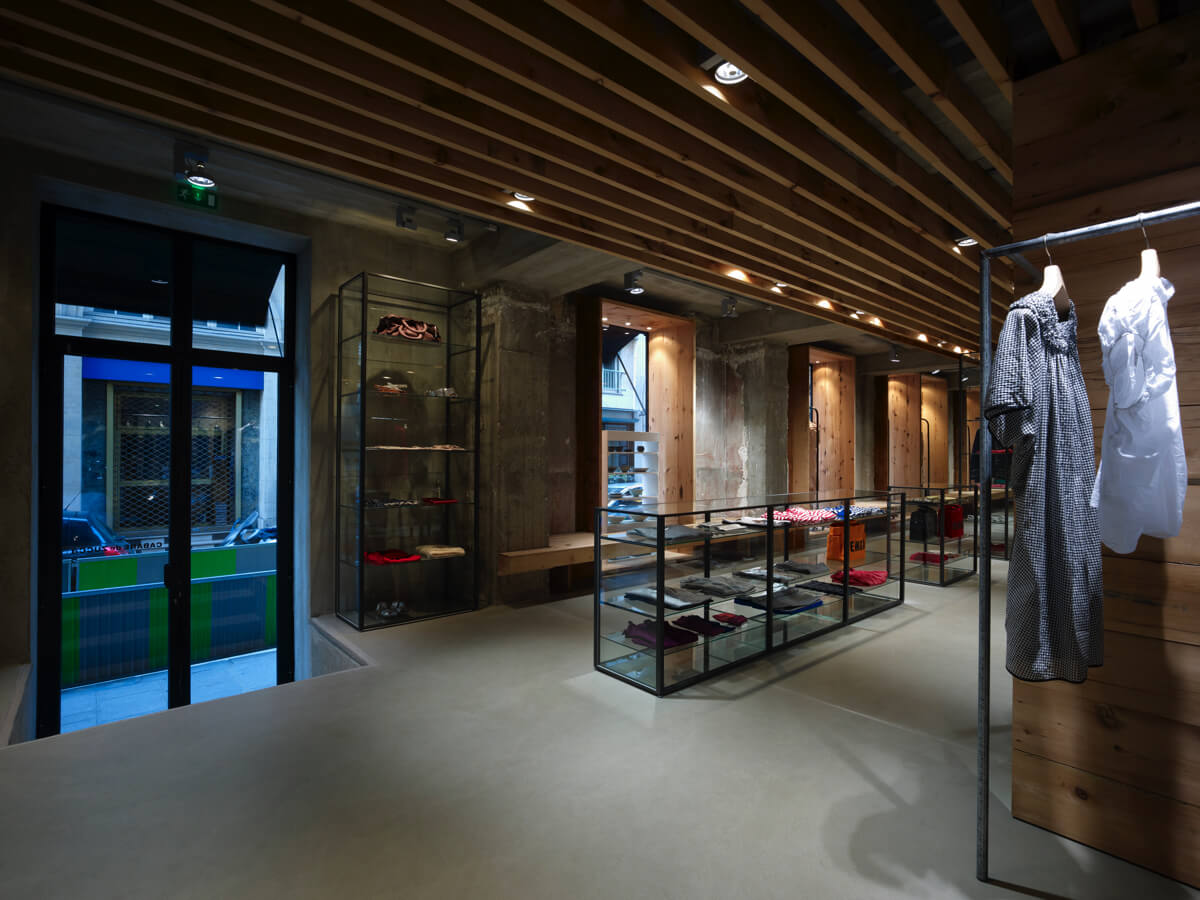 CABANE DE ZUCCA_PARIS