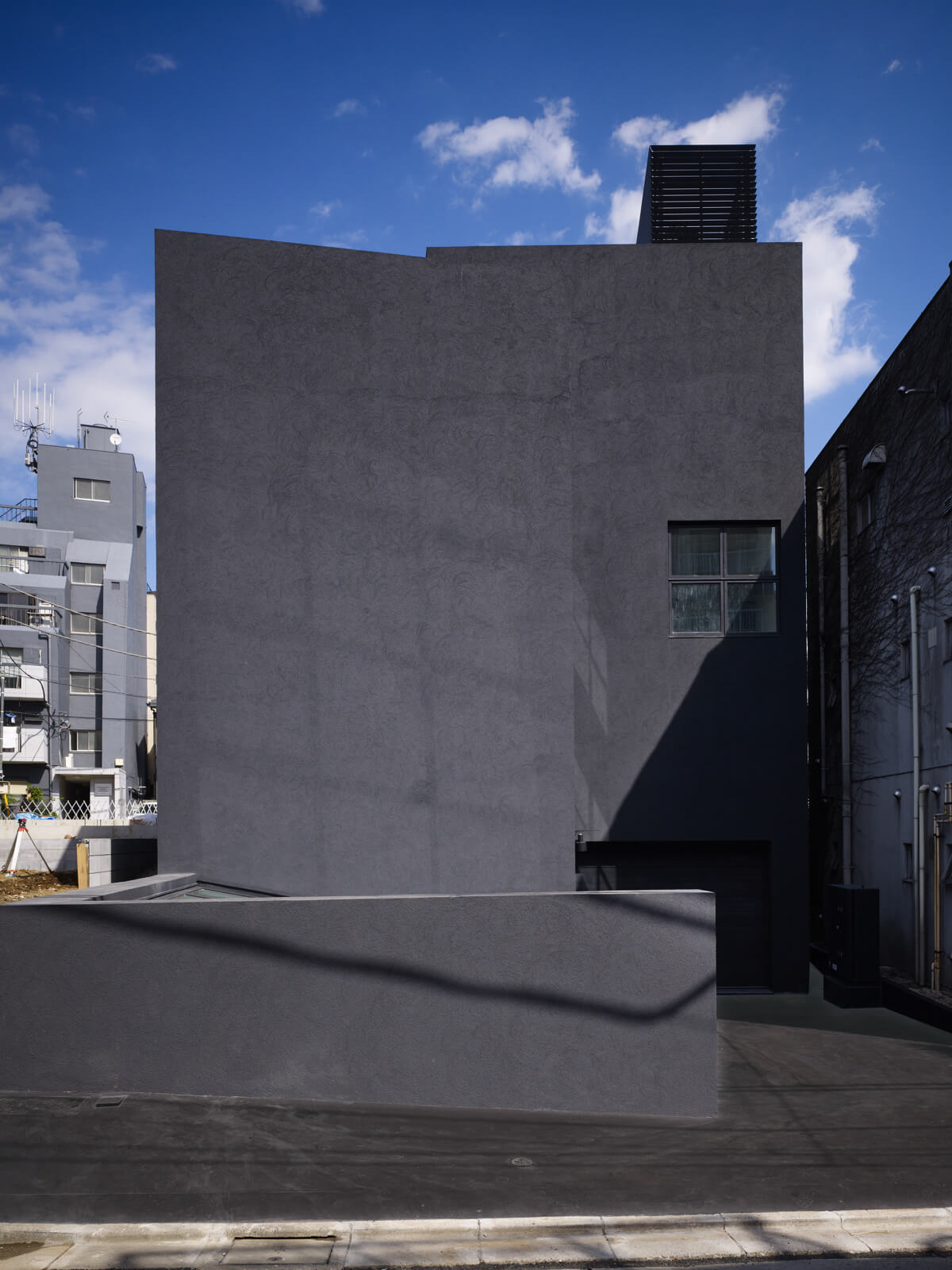 NEIGHBORHOOD OFFICE BLDG.